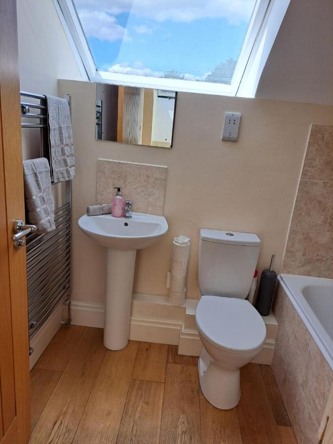 شقة Charming 1-Bed Loft In Caerleon نيوبورت المظهر الخارجي الصورة