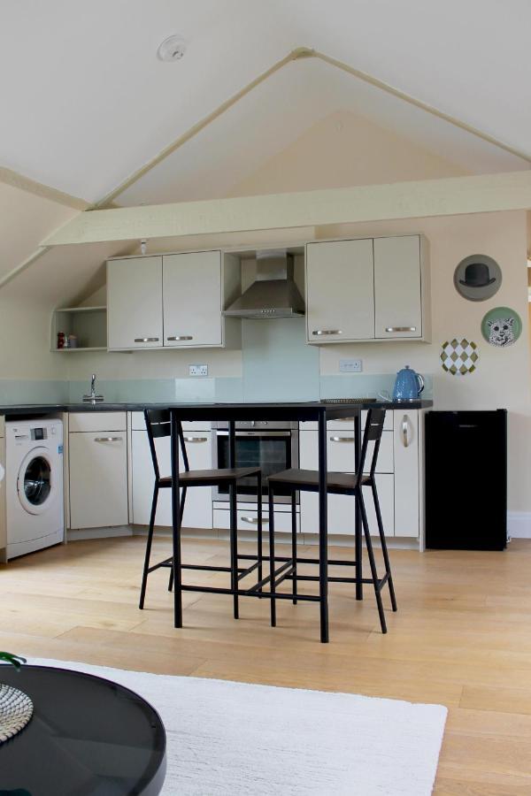 شقة Charming 1-Bed Loft In Caerleon نيوبورت المظهر الخارجي الصورة
